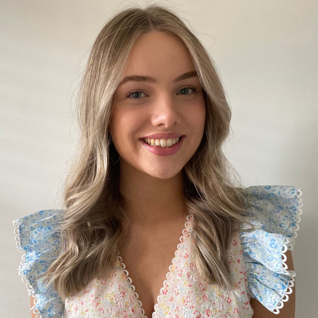 Lola Profile Image